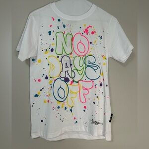 NWT Boy’s Switch Remarkable “No Days Off” T-shirt, Size M (10-12)